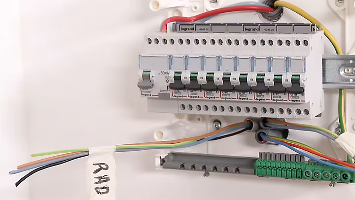 Installation tableau électrique Legrand